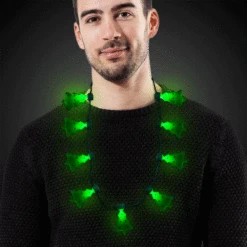 LED Christmas Tree Necklace -Led Shop 8a7f7109 78a7 4d4a ace1 5b4f8b876764lit481ea christmas tree led necklace model gif 2017